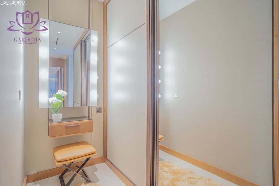 20 Dressing Area 2. jpg