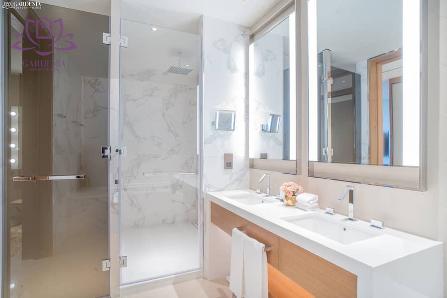 21 Bath 1 2. jpg
