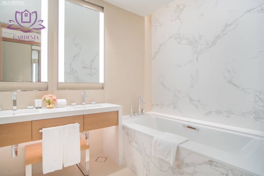22 Bath 1 1. jpg