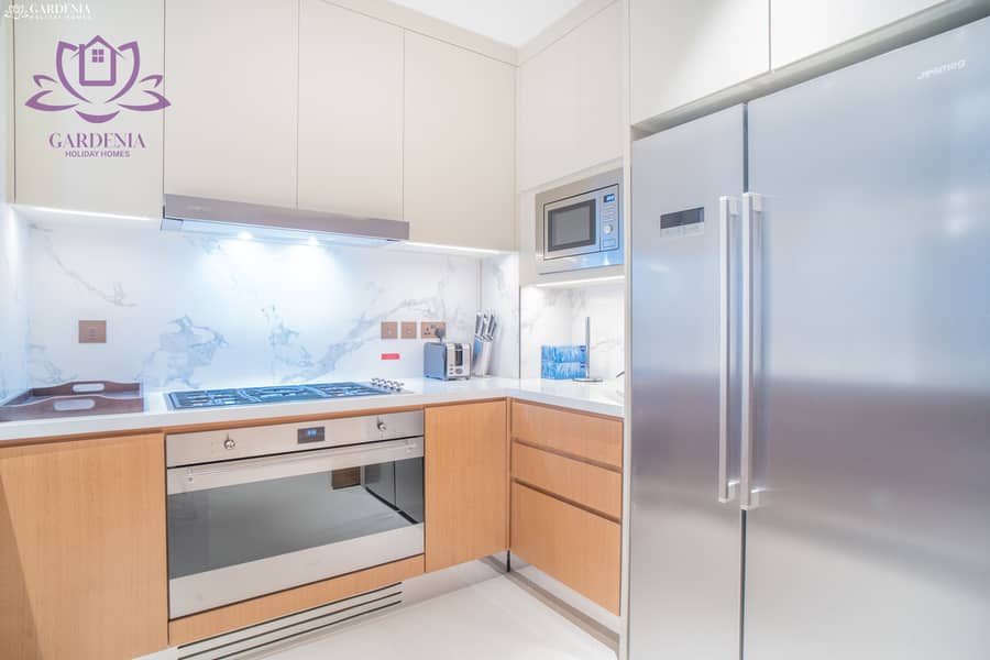 40 Kitchen 1 3. jpg