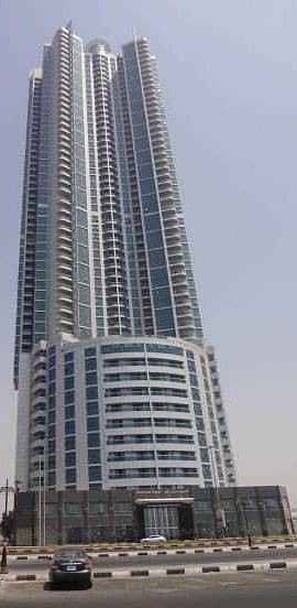 Corniche Tower: Chiller Free (No AC Bill) 1 Bed Hall with Parking at Beach Road