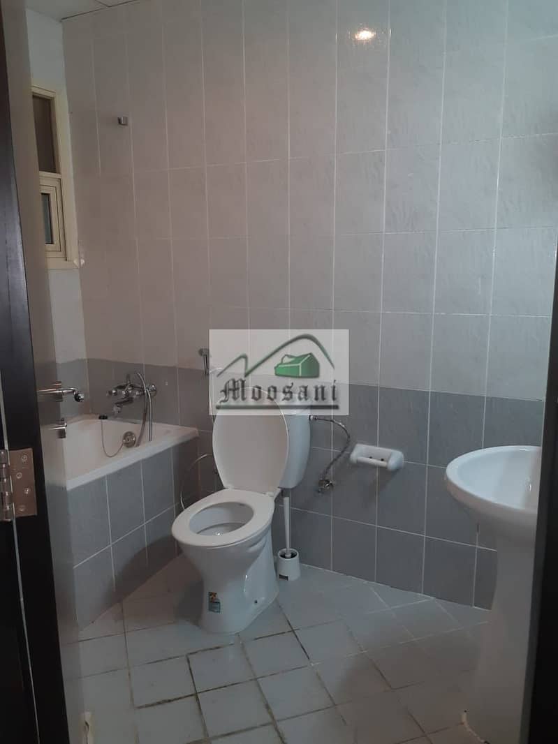 18 ce4bd8d0-9e25-436d-b553-3c5da913743e. jpg