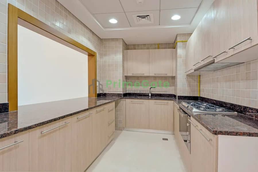 6 processed-2br hall1. jpg