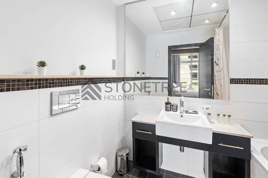9 StoneTree09. jpg