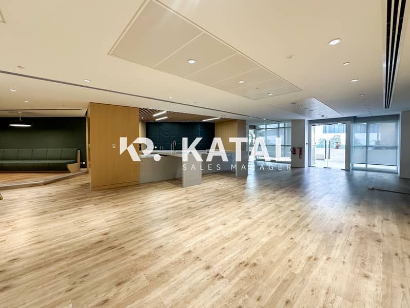 4 Office Space, Office for Rent, United Square, Khalidiyah Abu Dhabi, UAE 05. jpg