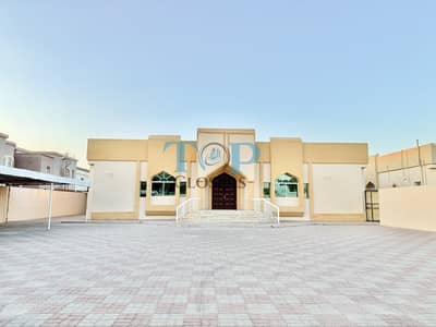 5 Bedroom Villa for Rent in Al Iqabiyyah, Al Ain - 5 Masters Br | Private Entrance | Prime Location