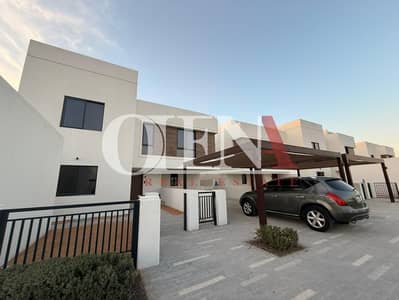 5 Bedroom Villa for Rent in Yas Island, Abu Dhabi - IMG-20250124-WA0100. jpg