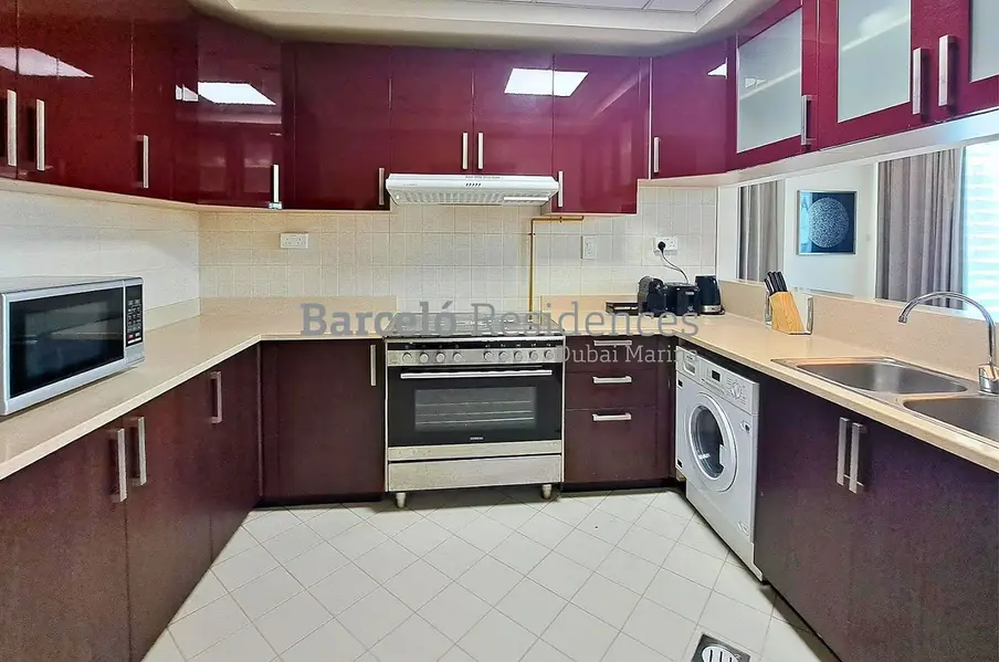 Daily Offer - Large layout - Sea View - Fully Serviced - Two Bedroom Apartment - All Taxes Included - No Commission - Balcony