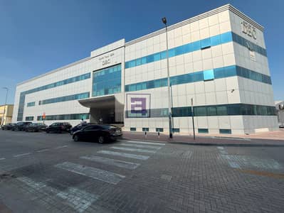 مکتب  للايجار في ديرة، دبي - S7. jpg