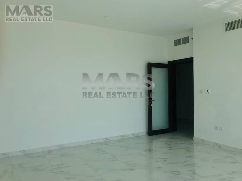 5 Fantastic 2BR Apartment with sea view | Corniche