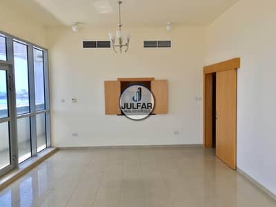 شقة 1 غرفة نوم للايجار في دفن ۔ النخیل، رأس الخيمة - Hottest Deal 1BHK For Rent in Julphar Tower شقة 1 غرفة نوم للايجار في دفن ۔ النخیل، رأس الخيمة - Hottest Deal 1BHK For Rent in Julphar Tower