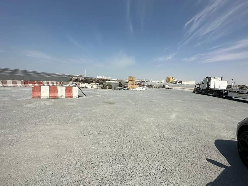 3 open yard jebel ali  (3). jpeg