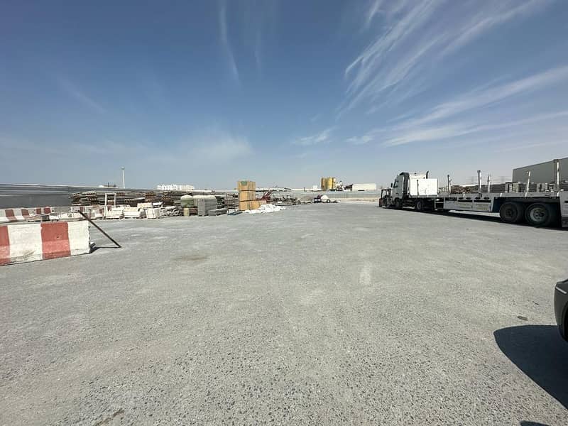 5 open yard jebel ali  (5). jpeg
