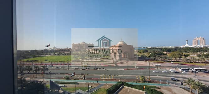 فلیٹ 3 غرف نوم للايجار في شارع الكورنيش، أبوظبي - 20250123_152609. jpg