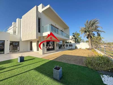 6 Bedroom Villa for Rent in Yas Island, Abu Dhabi - f08c7d39-01e0-473d-ae81-912681690a92. jpg