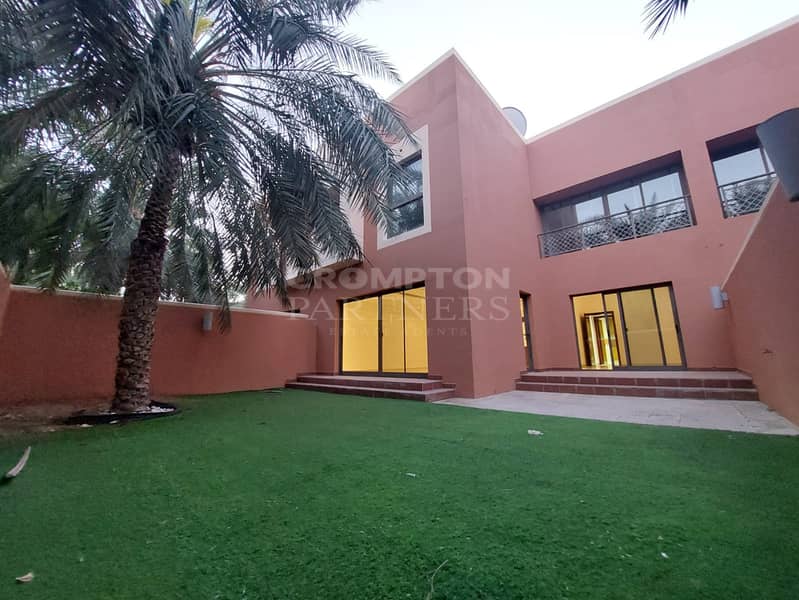 位于拉布丹公寓,红树林小镇 4 卧室的别墅 280000 AED - 10722337 位于拉布丹公寓,红树林小镇 4 卧室的别墅 280000 AED - 10722337