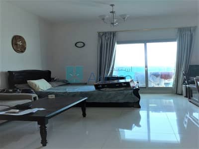 Fully Furnished Studio| Balcony| Canal View Fully Furnished Studio| Balcony| Canal View
