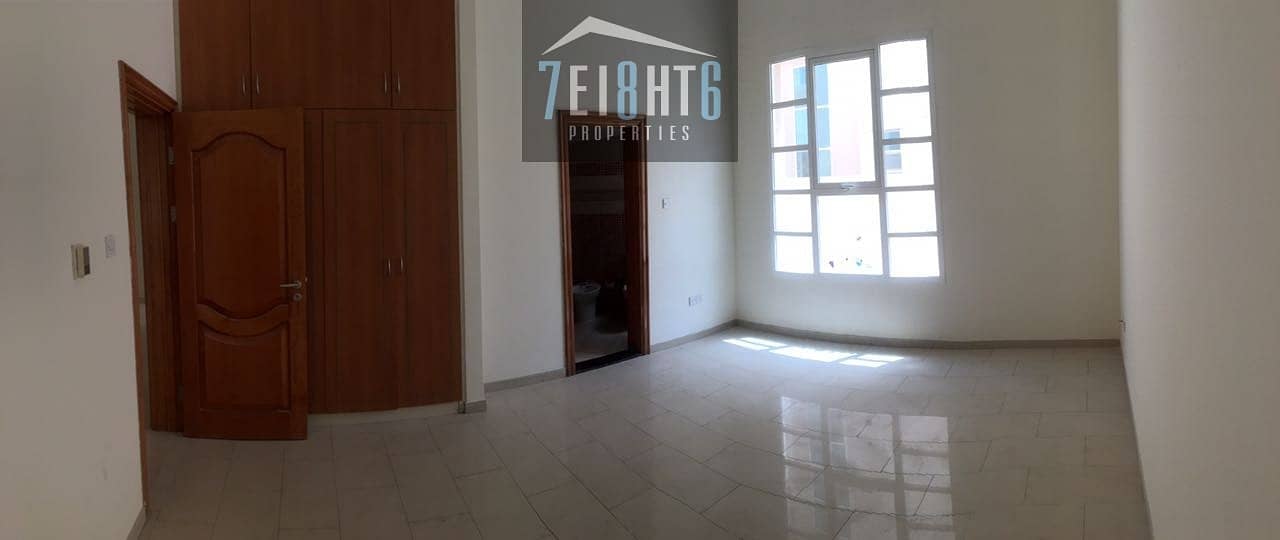 3 Brand new luxury villa with direct canal view: 5 b/r indep high quality + servant quarters + 2 kitchens + drivers  room