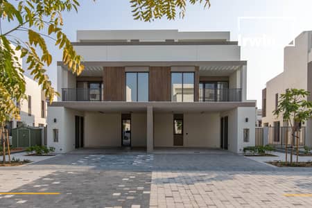 4 Bedroom Villa for Rent in Tilal Al Ghaf, Dubai - Single Row | Closed Kitchen | View Today