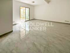 Single Row | Green Community | Spacious