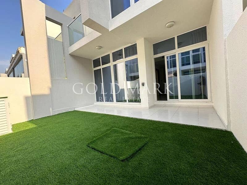 Таунхаус в Дамак Хиллс 2，Альбизия, 3 cпальни, 90000 AED - 10728536