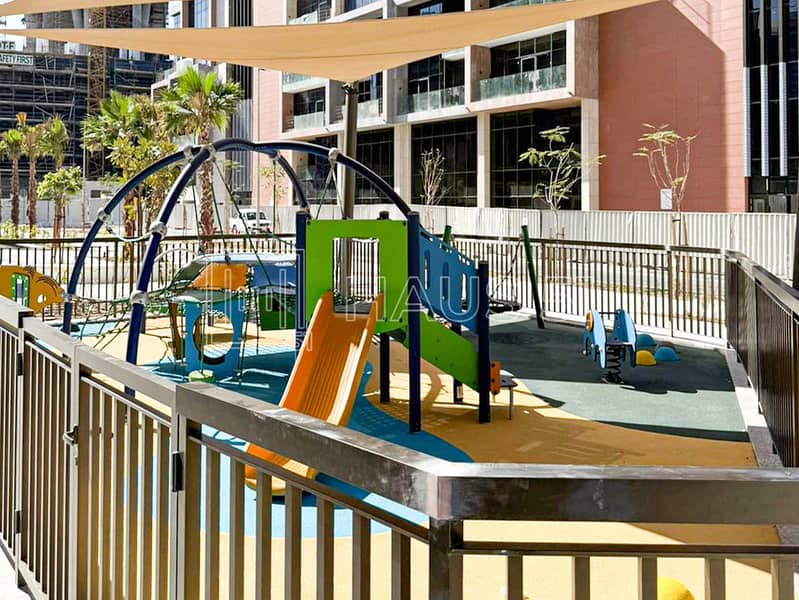 21 Canal View Corner-3BR-2. jpg