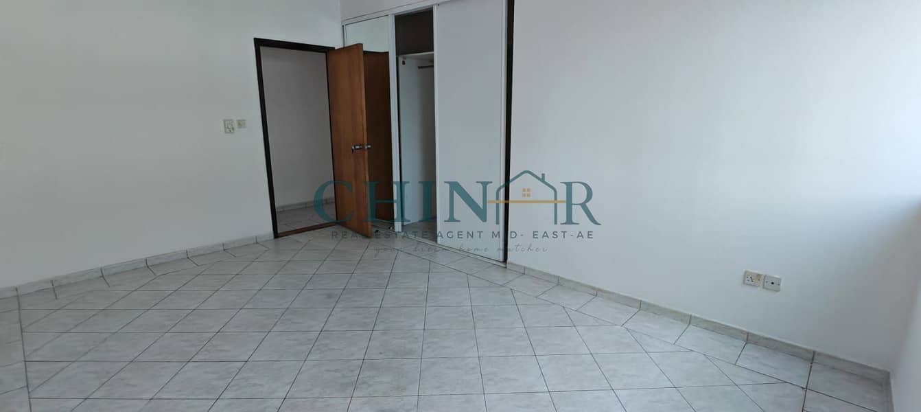 13 659d2536-1996-46ca-9ede-80cc66ce2fd3. jpg