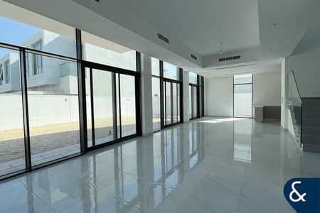5 Bedroom Villa for Rent in Al Furjan, Dubai - Landscaped | Modern Design | Large Plot 5 Bedroom Villa for Rent in Al Furjan, Dubai - Landscaped | Modern Design | Large Plot