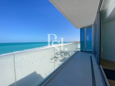 فلیٹ 3 غرف نوم للبيع في جزيرة السعديات، أبوظبي - mamsha-saadiyat-island-abu-dhabi-balcony (1). jpg