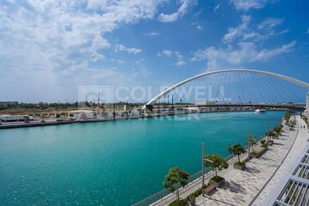 2 Bedroom Apartment for Sale in Al Wasl, Dubai - Vacant | Largest Layouts | Canal View