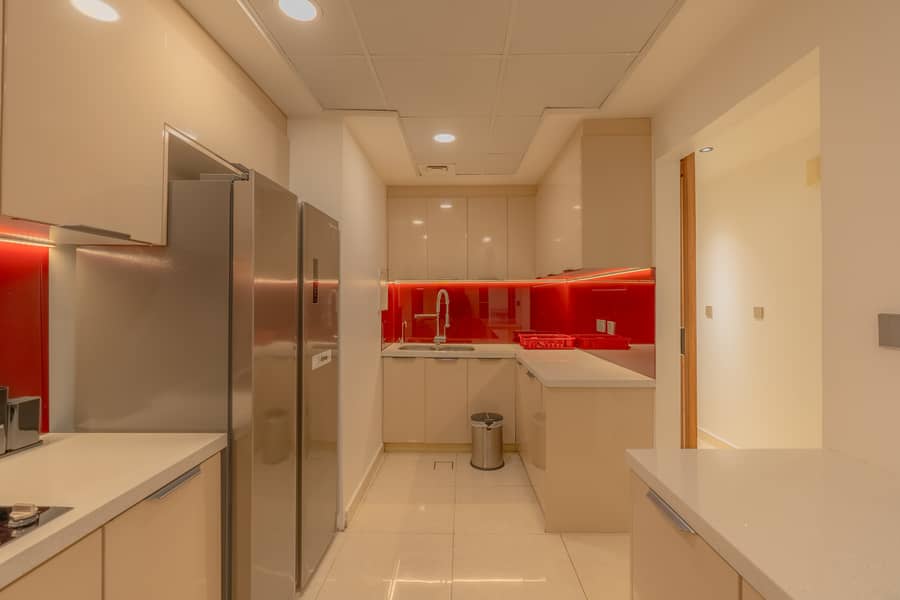 13 MLC01906-HDR. jpg