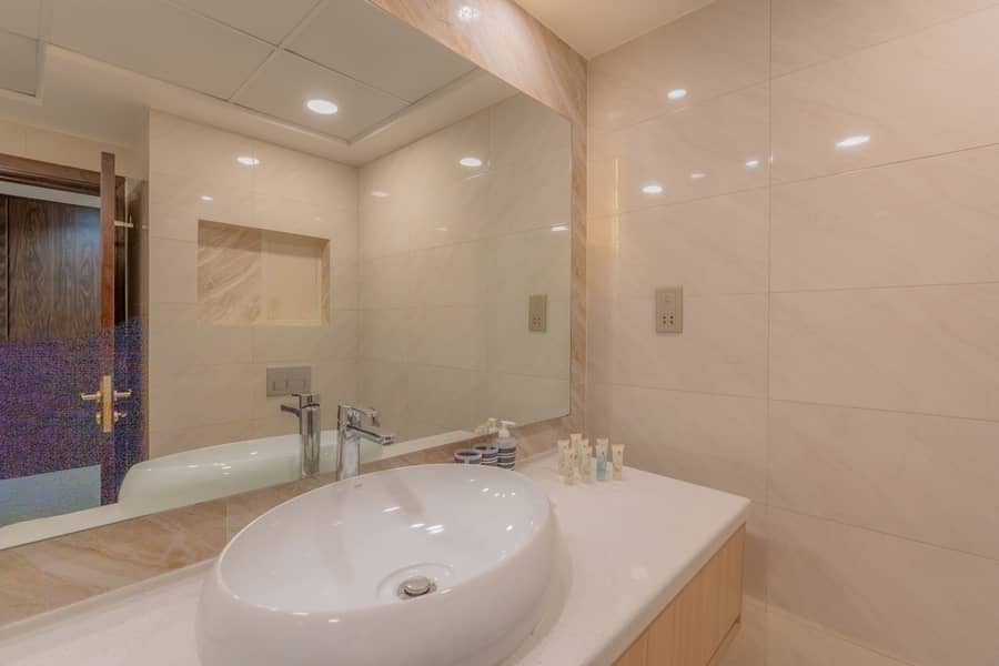 20 MLC01826-HDR. jpg