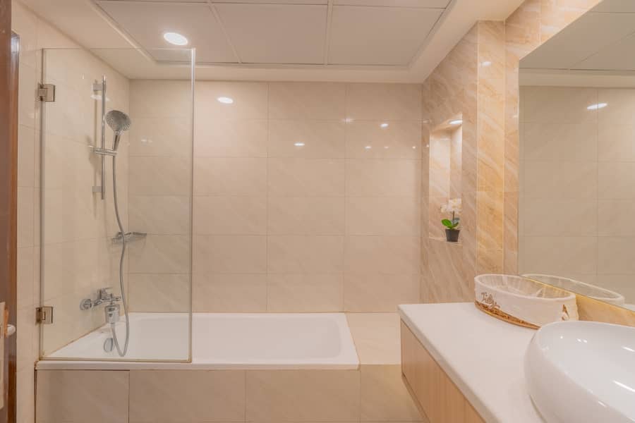 21 MLC01821-HDR. jpg