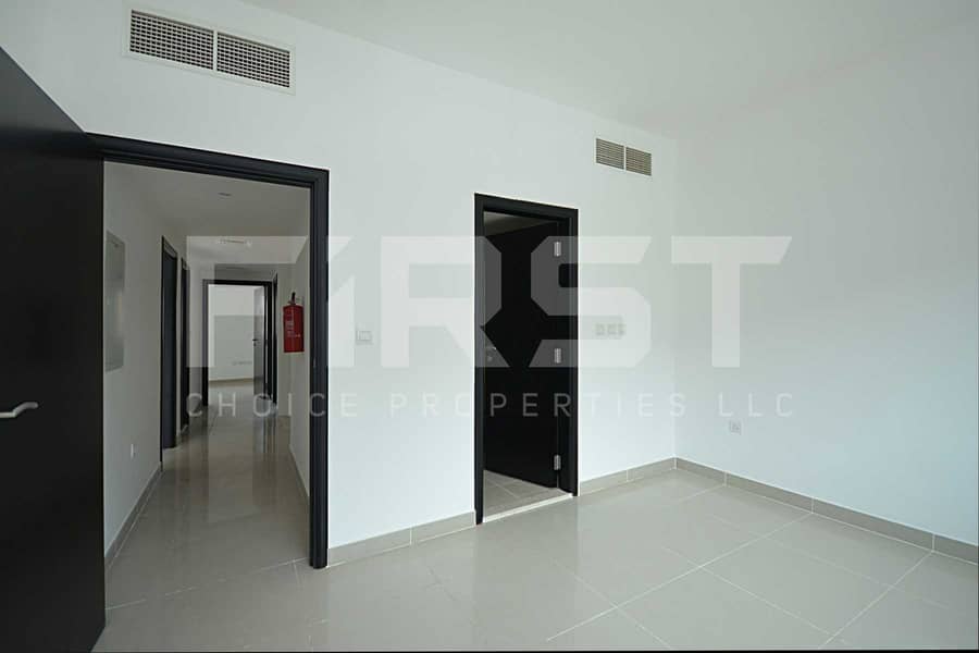 9 Internal Photo of 4 Bedroom Villa in Al Reef Villas Al Reef Abu Dhabi UAE  2858 sq (27). jpg