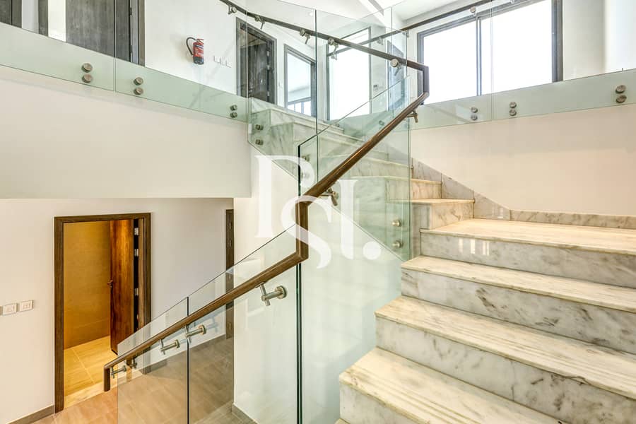 6 3-bedroom-yas-acres-th-361-3y -staircase-. jpg