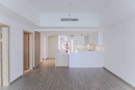 1 Спальня Апартамент Продажа в Яс Айленд, Абу-Даби - mayan-1-yas-island-abu-dhabi-living-area. JPG