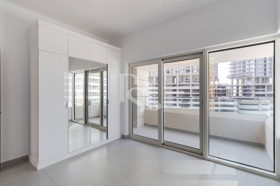 4 boardwalk-residences-al-reem-island-bedroom (8). jpg