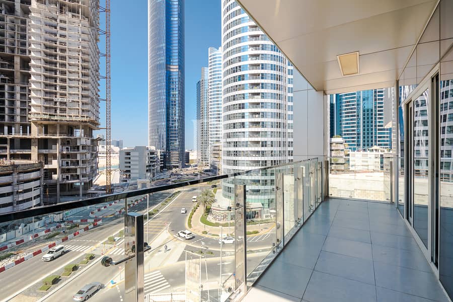 2 boardwalk-residences-al-reem-island-balcony (9). jpg