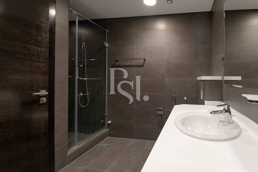 13 boardwalk-residences-al-reem-bathroom (3). jpg
