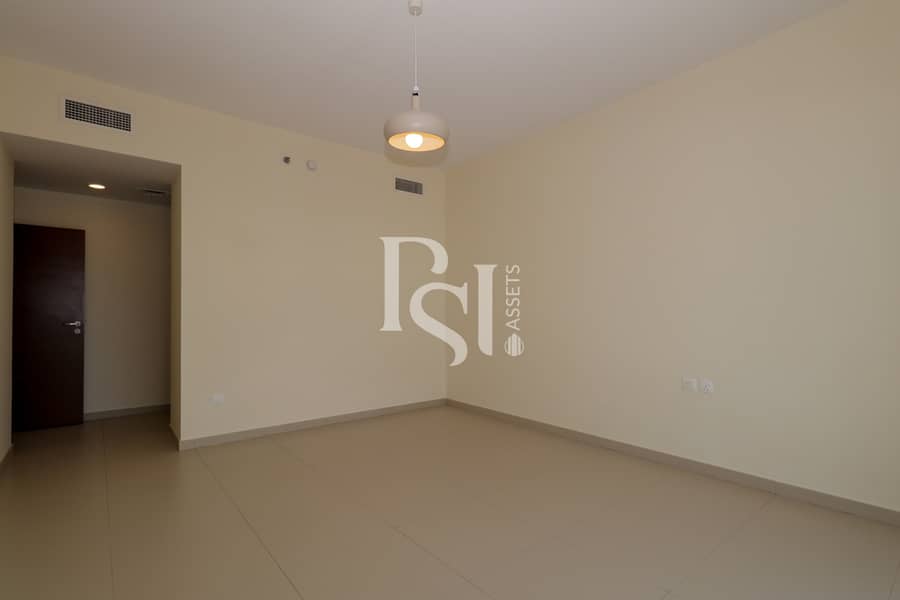 5 gate-tower-1-shams-abu-dhabi-al-reem-island-bedroom (1). JPG