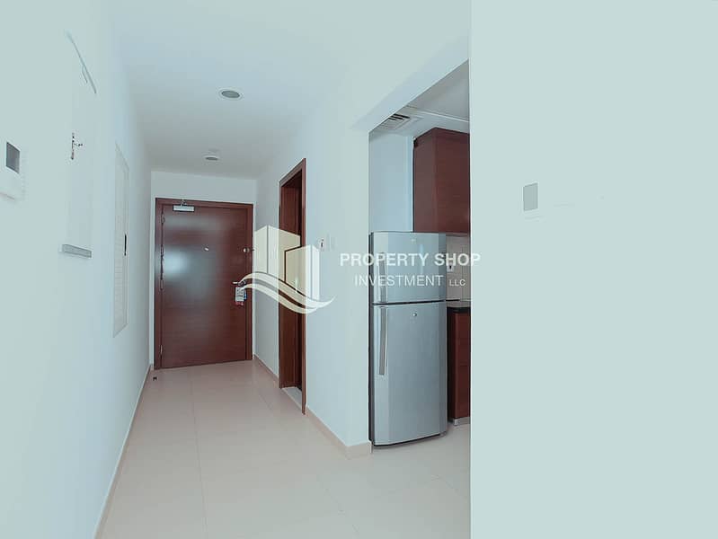 5 1-bedroom-apartment-al-reem-island-shams-abu-dhabi-gate-tower-3-foyer. jpg