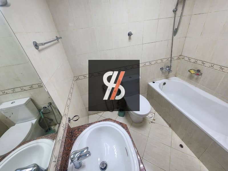 15 1410 pic2. jpg