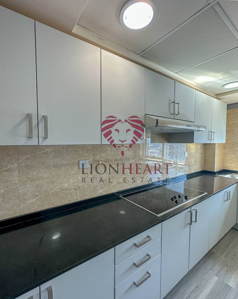 6 kitchen area. jpg