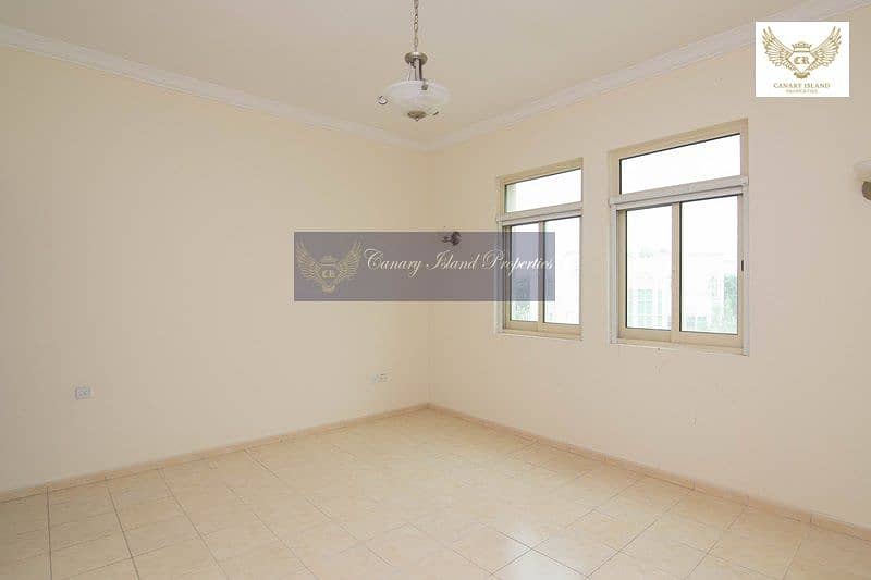 4 Available now | Private Garden | Lake Views