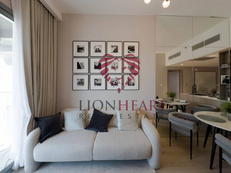 2 living area 1. jpg