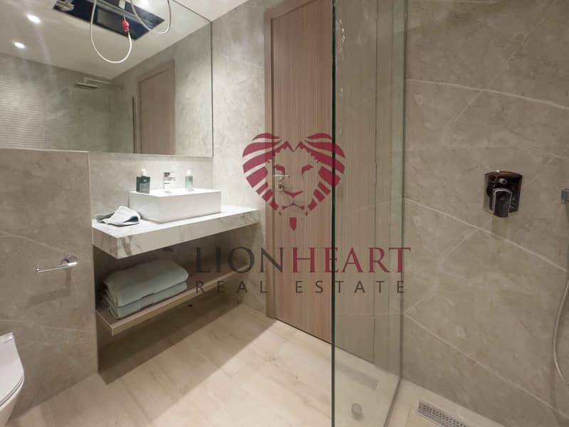 13 Bathroom 1. jpg
