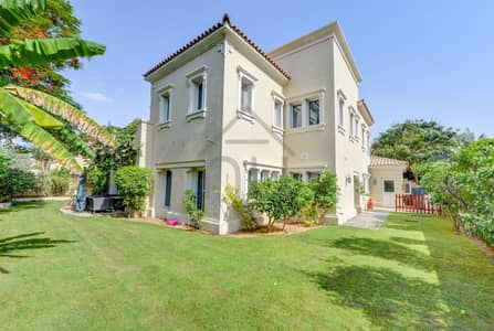 Beautifully Upgraded | Modified To 5 Bedrooms Beautifully Upgraded | Modified To 5 Bedrooms