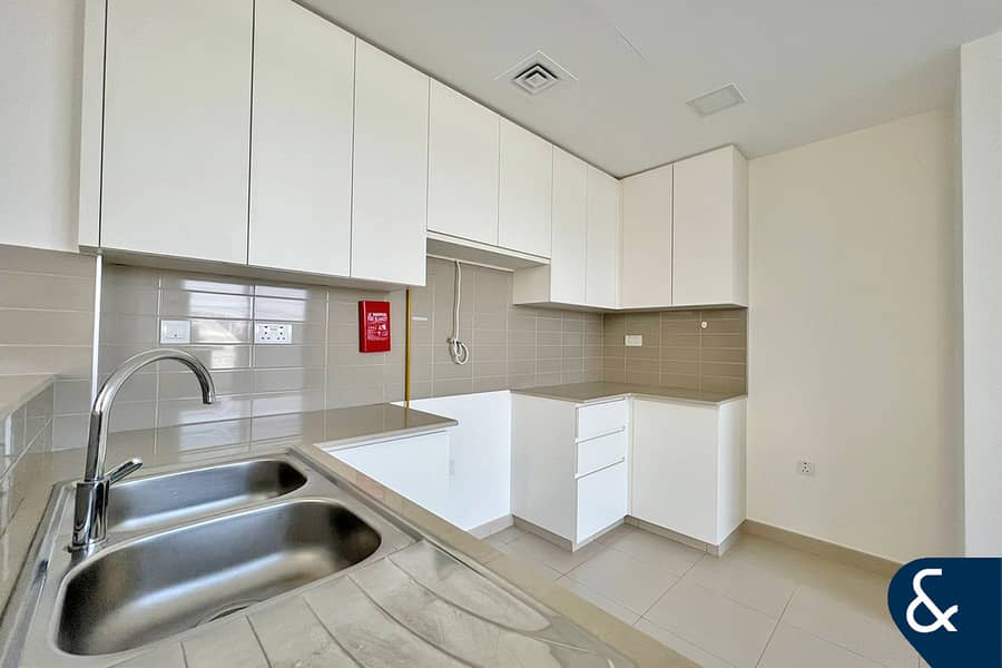 Exclusive | Single Row | Landscaped Garden - Image 7