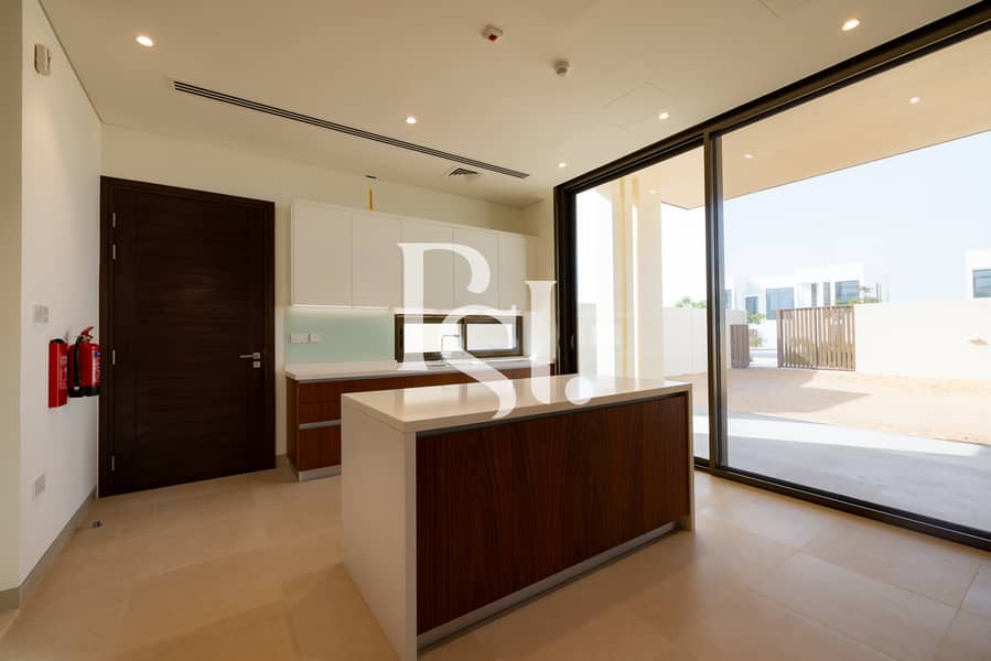 6 5brm-villa-al-jubail-island-abu-dhabi-15. jpg