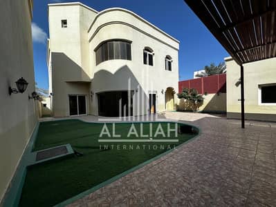 7 Bedroom Villa for Rent in Khalifa City, Abu Dhabi - WhatsApp Image 2025-01-29 at 14.44. 28_29fd8895. jpg